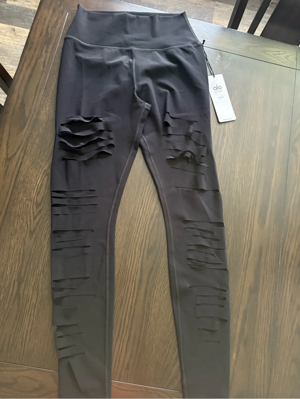 Alo High-Waist Slashed Leggings - Black